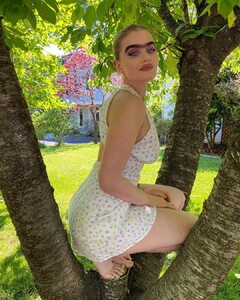 1281841231_sophiahadjipanteli15905149982317730252794995136_33586514.thumb.jpg.531fd1c1c4df2594e9864a9b66f45de3.jpg