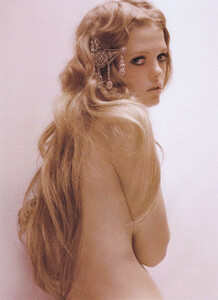 Numéro #58 (November 2004) - Innocentes - 002.jpg