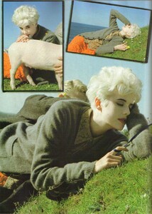 Vogue UK (August 2008) - The Angel Of The North - 011.jpg