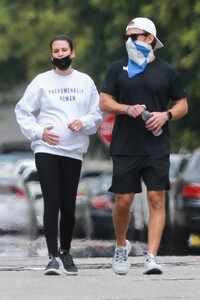         lea140520BZNimage104.jpg