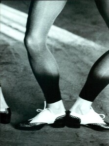 ARCHIVIO - Vogue Italia (February 2000) - Rehearsing Fosse - 004.jpg