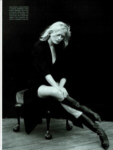 ARCHIVIO - Vogue Italia (November 2000) - Women N.Y.C. October 2000 - 004.jpg