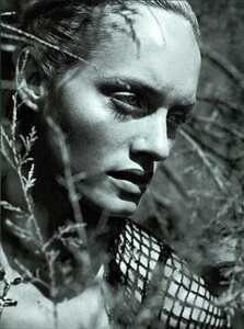 ARCHIVIO - Vogue Italia (September 1998) - Wild Beauty - 005.jpg