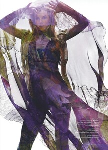 Muse #22 (Summer 2010) - Jungle Fever - 009.jpg