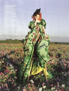 Vogue UK (December 2008) - Tales Of The Unexpected - 024.jpg