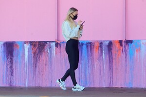       ord120520BZNimage110 .jpg