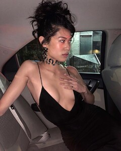 1487082035_justinemaebiticon15817234862243981703492430367_185309106.thumb.jpg.16e8414b08dc9a5f79c6195af83bce9c.jpg