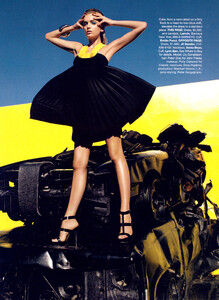 Harper's Bazaar US (March 2007) - Va Va Vroom! - 008.jpg