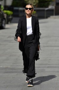         rob150520BZNimage113.jpg