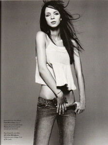 Vogue Paris (September 2003) - Le Jean - 008.jpg