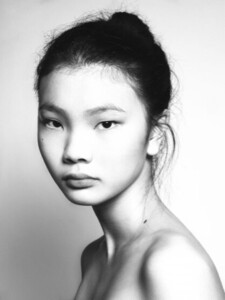 1548650504poraloid_sherry_shi_img_models_paris_test_shoot_by_adam_amouri_157f61a3257a0e6c9c988364a642997b5d_thumb.thumb.jpg.b77eb9dad1fbfa114af873d67fc32093.jpg