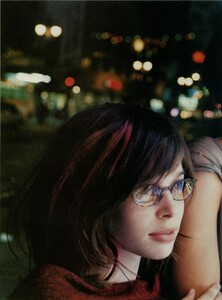 ARCHIVIO - Vogue Italia (February 2002) - Shannyn and Chloé - 015.jpg