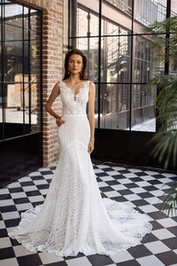 Eden Gown by RISH _ Ray of Light Collection 2020 (1).jpg