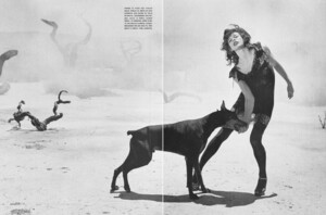 Vogue Italia (October 2005) - Milla Jovovich - 002.jpg