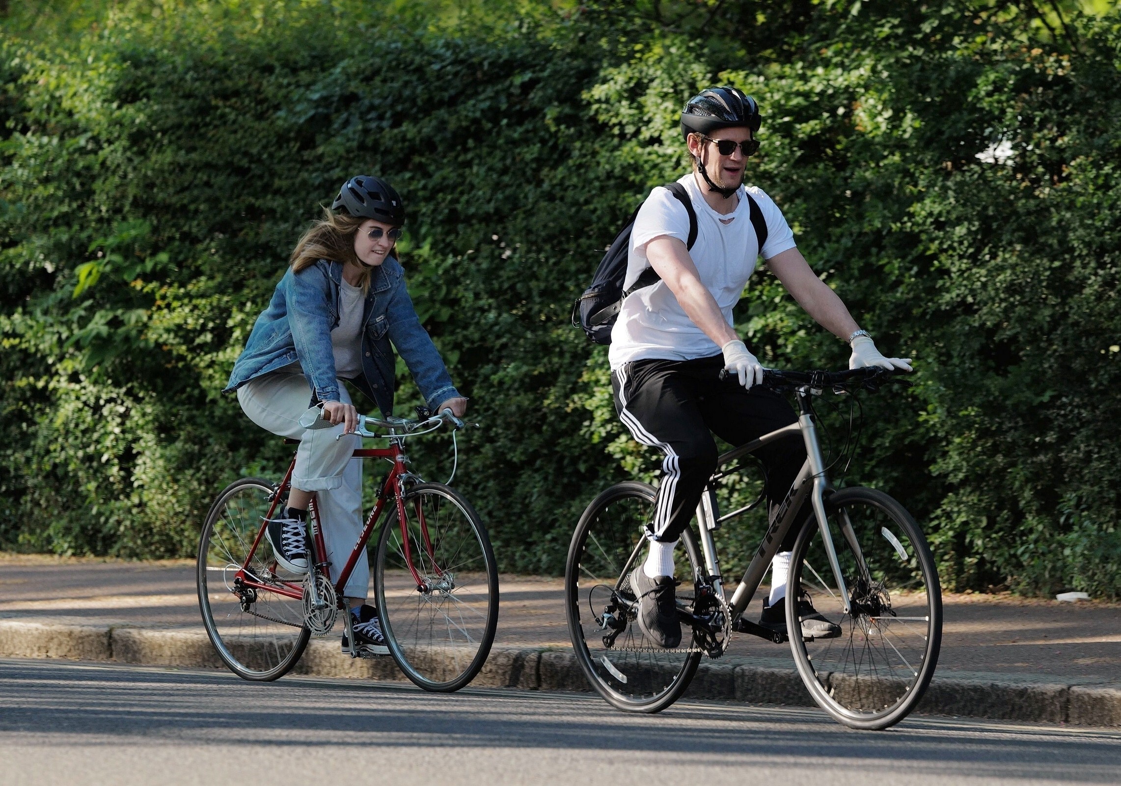 Riding a bike перевод на русский