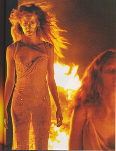Vogue Italia (March 1998, Couture Supplement) - Le Ultime Vestali - 012.jpg