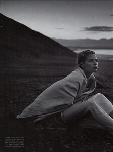 ARCHIVIO - Vogue Italia (April 1998) - Deserto, Un Racconto - 017.jpg