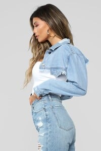 Women Cut It Out Denim Jacket  Light Wash Available In Light Wash Cropped CHOOOET_1.jpg