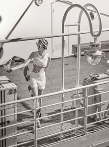 1673686777_VogueTurkey-Haziran2016-68.thumb.jpg.7cb9ad8538846b4a4aea1b7c200d3cc8.jpg