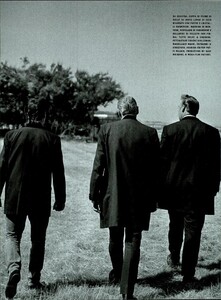 ARCHIVIO - Vogue Italia (October 2006) - A Brazen Attitude - 009.jpg