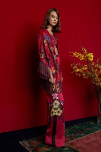 17-etro-pre-fall-18.thumb.jpg.81e0449c504e6eae0ac5475907f3ecc2.jpg