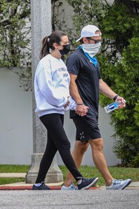         lea140520BZNimage121.jpg