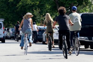         mal130520BZNimage120.jpg