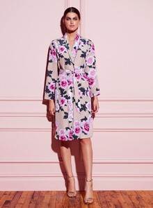 181005_FLEURDUMAL_SHOT_30_3611_900x_b52f4bd2-3188-4591-a728-2215e4d1b294_1200x.jpg