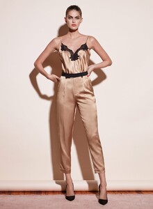 181205_FLEURDUMAL_SHOT_16_2080_2600x.jpg