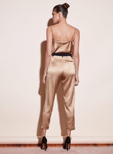 181205_FLEURDUMAL_SHOT_16_2200_1_1200x.jpg