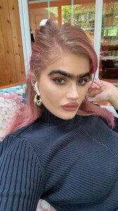 1818192186_sophiahadjipanteli15898120432311833467497172794_33586514.thumb.jpg.299685514b69acc6582f537e7a729cb9.jpg