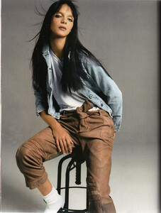 Vogue Paris (September 2003) - Le Jean - 011.jpg
