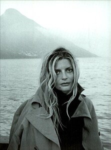 ARCHIVIO - Vogue Italia (September 2001) - Chiara Mastroianni - 028.jpg