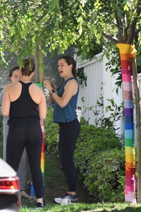        jen240520BZNimage130.jpg