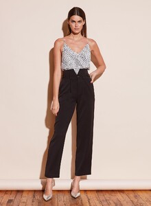 190221_FLEURDUMAL_SHOT_24_2790_2794c8b3-874c-4e3e-b373-ad1ee889b98b_2600x.jpg