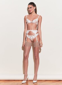 191218_FLEURDUMAL_SHOT_22_3637_2600x.jpg