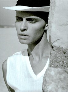 ARCHIVIO - Vogue Italia (February 2003) - Rachel Roberts - 004.jpg