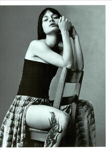 ARCHIVIO - Vogue Italia (July 1999) - The Group - 020.jpg