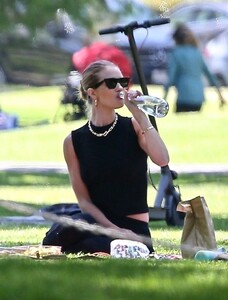         ros160520BZNimage9.jpg