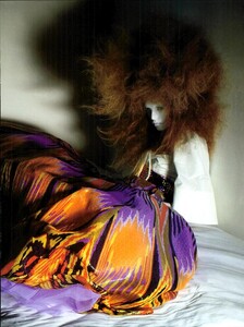 ARCHIVIO - Vogue Italia (May 2008) - Like A Doll - 002.jpg
