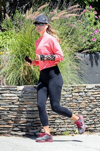         lar160520BZNimage6.jpg
