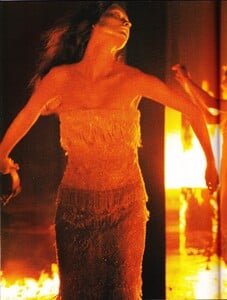 Vogue Italia (March 1998, Couture Supplement) - Le Ultime Vestali - 007.jpg