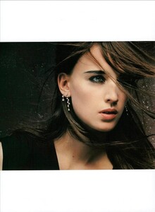 ARCHIVIO - Vogue Italia (May 2003) - What A Shine! - 009.jpg