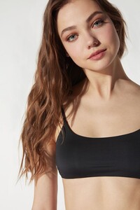 1KFT328H_wear_019_DT1.jpg