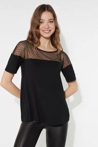 1MM228_wear_019_FI.jpg