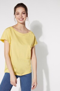 1MM245_wear_802T_FI.jpg