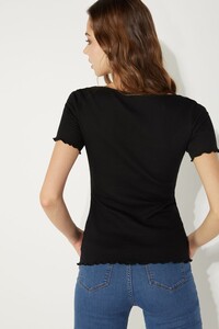1MM247_wear_019_BI.jpg