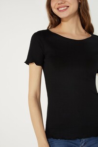 1MM247_wear_019_DT1.jpg
