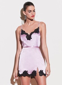 200116_FLEURDUMAL_SHOT_20_3517_crop_f8c9f270-e80d-4211-9592-283d2f44fbdd_2600x.jpg