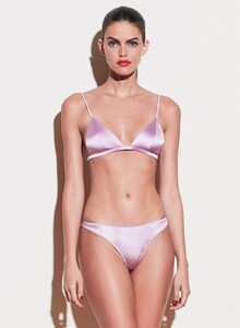 200116_FLEURDUMAL_SHOT_33_5752_crop_1200x.jpg